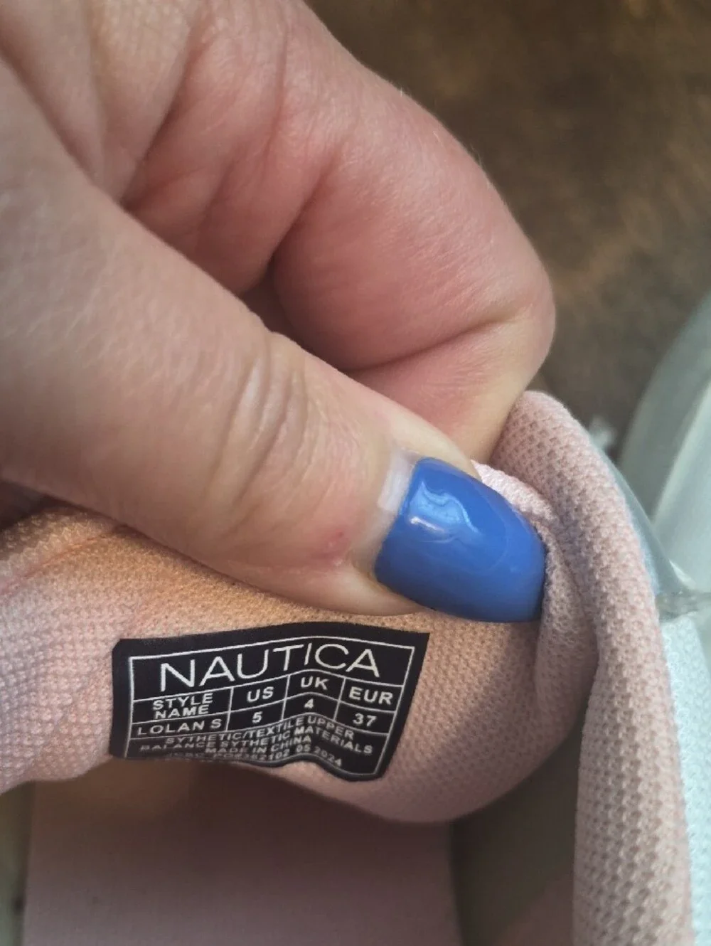 Nautica White Sneakers with Light Pink Lining Size 5